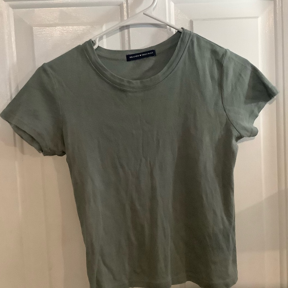 Brandy Melville sage green short sleeve, scoop neck Cotton t shirt - Picture 8 of 8